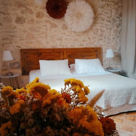 Chambre D'Hotes Face Au Lavoir Methamis Экстерьер фото