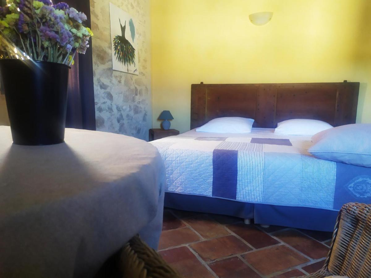 Chambre D'Hotes Face Au Lavoir Methamis Экстерьер фото