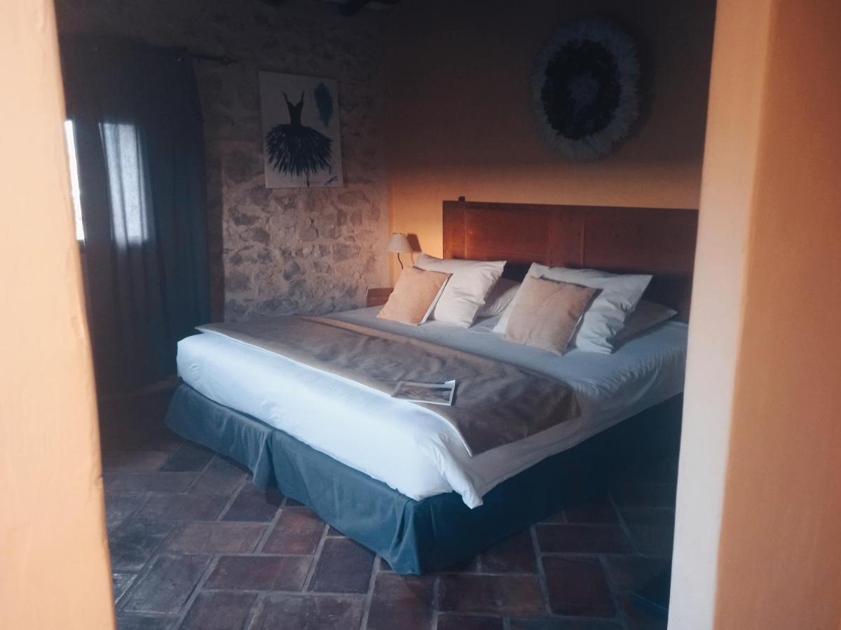 Chambre D'Hotes Face Au Lavoir Methamis Экстерьер фото